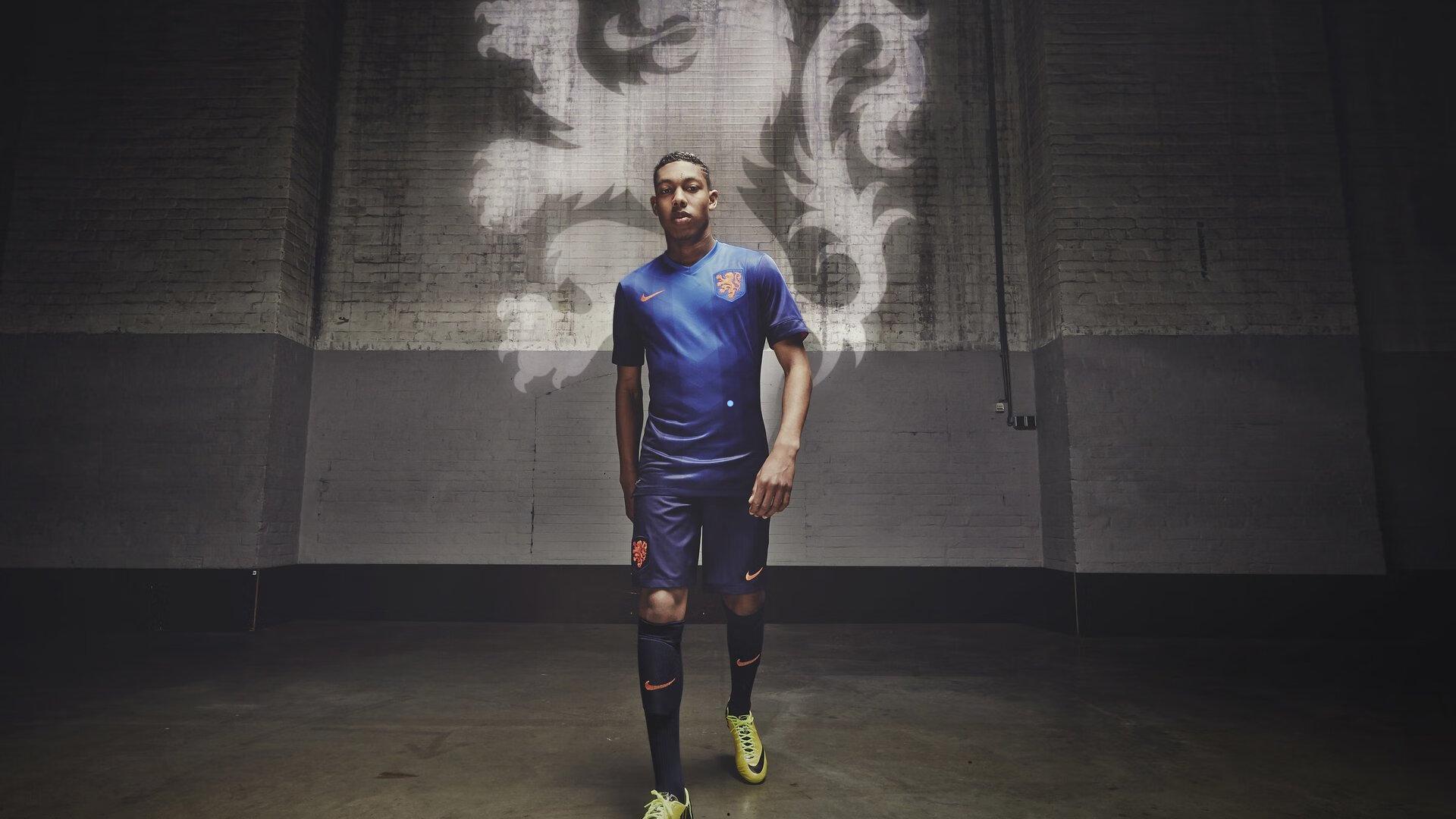 萨拉赫的未竟征程，与梅西早年呼应，埃及巨星的国家队荣耀之梦待圆